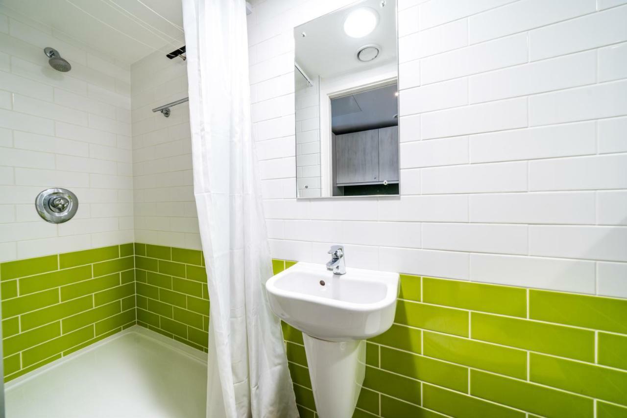 Hashtag Aldgate Campus Accommodation London Phòng bức ảnh